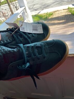 adidas Gazelle Suede Sneaker - Green with Gum Sole